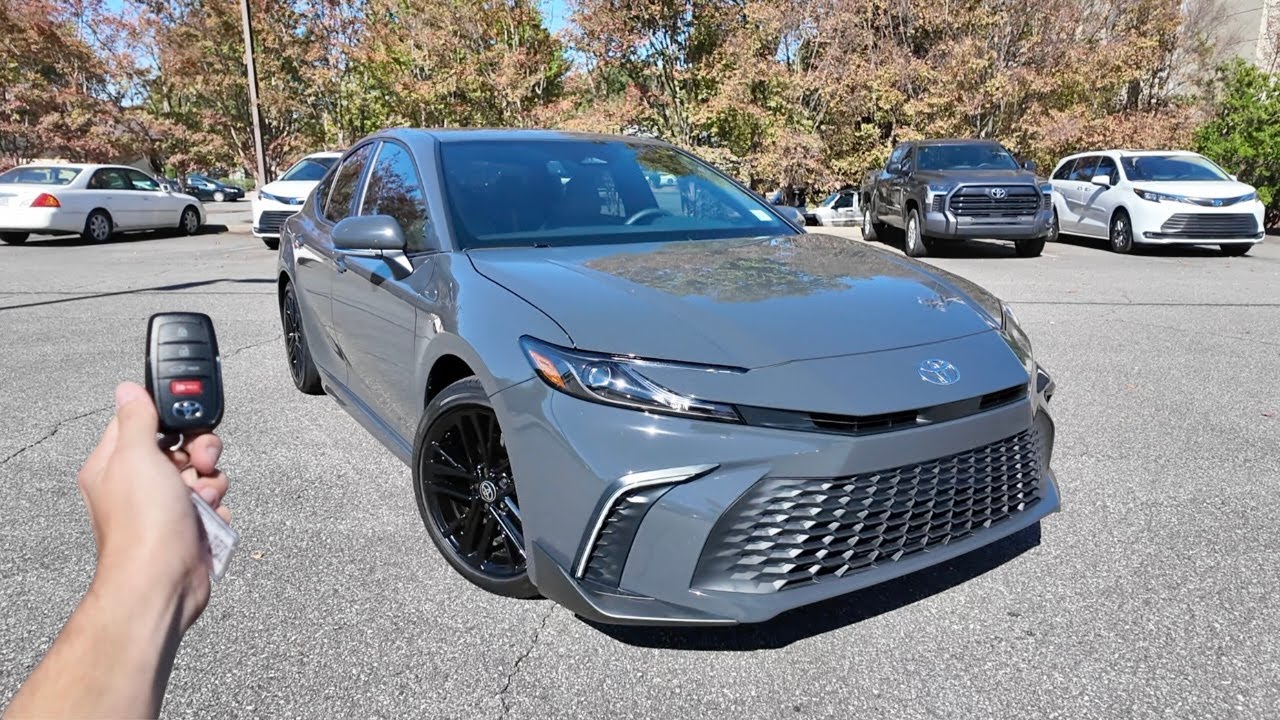 Не покупайте Toyota Camry SE 2026 года, пока не посмотрите этот обзор