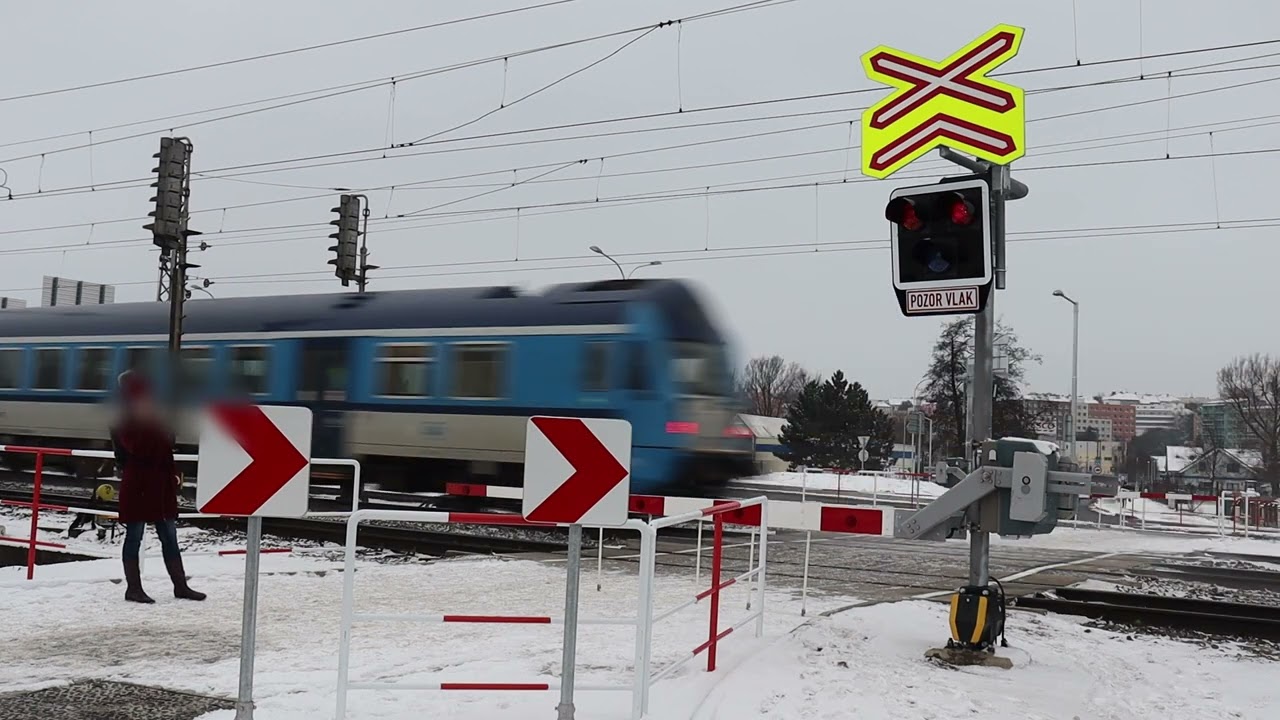 Železniční přejezd Mělník - u druhého stavědla / 13.12.2022