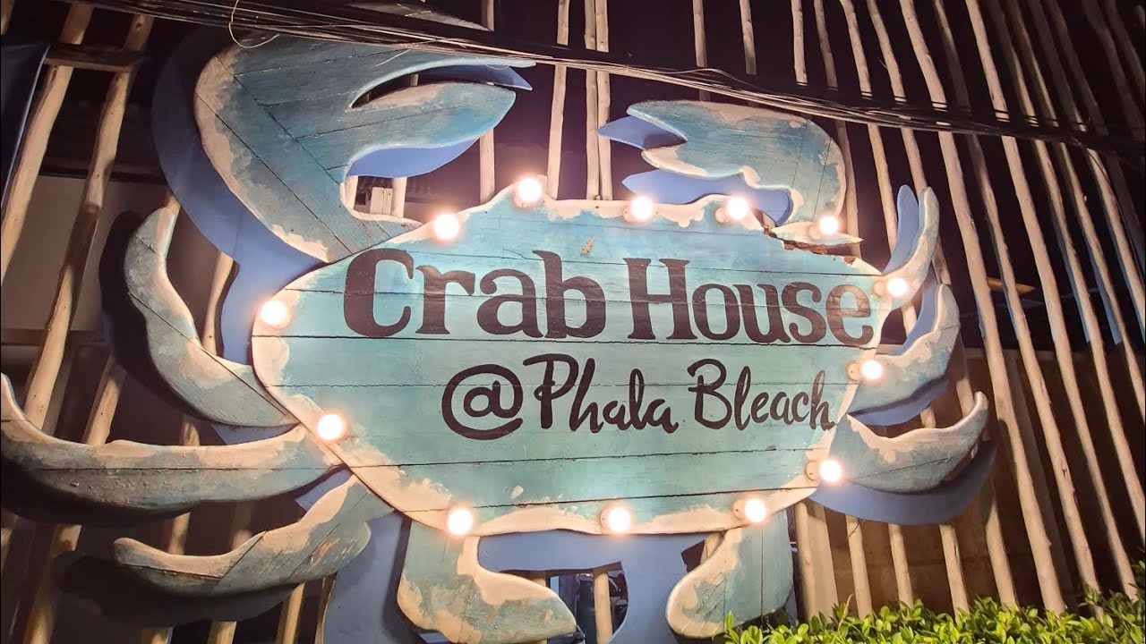 บรรยากาศร้าน Crab House Seafood& Cafe