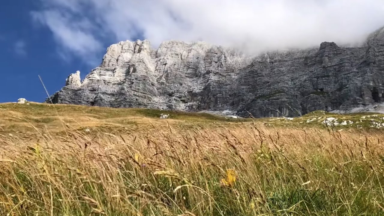 Climbing Montasio