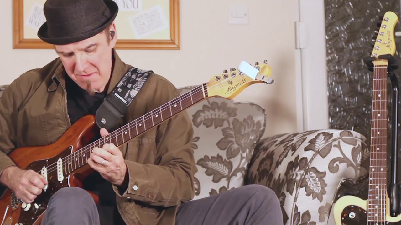 Andy G Jones Signature Licks #4 - Mixing major and minor 3rds in a blues line