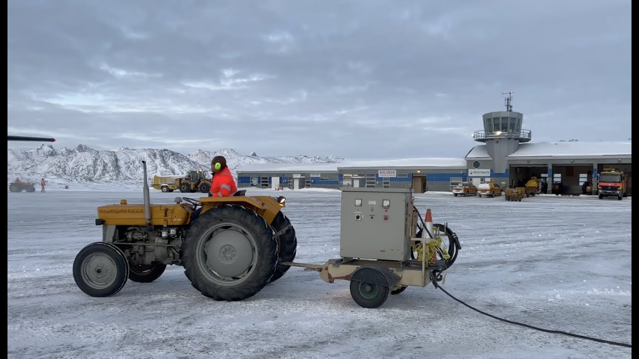 Daily routine at Kulusuk airport