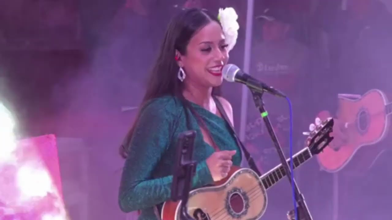Ceci Boeta y sus Huastecos desde CADEREYTA