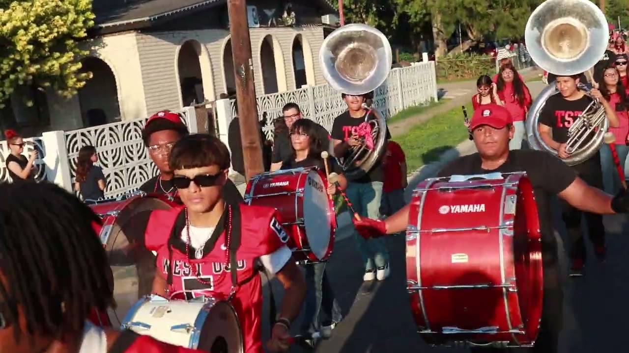 Homecoming Parade Part 1