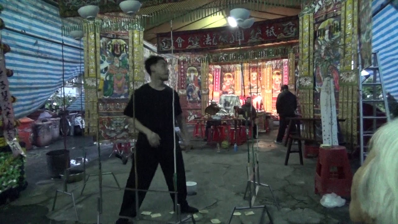 消失的台灣民俗技藝-黑頭師公3