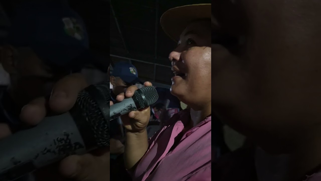 Tamborito Varita de escoba, Cantalante Nellys Ríos 