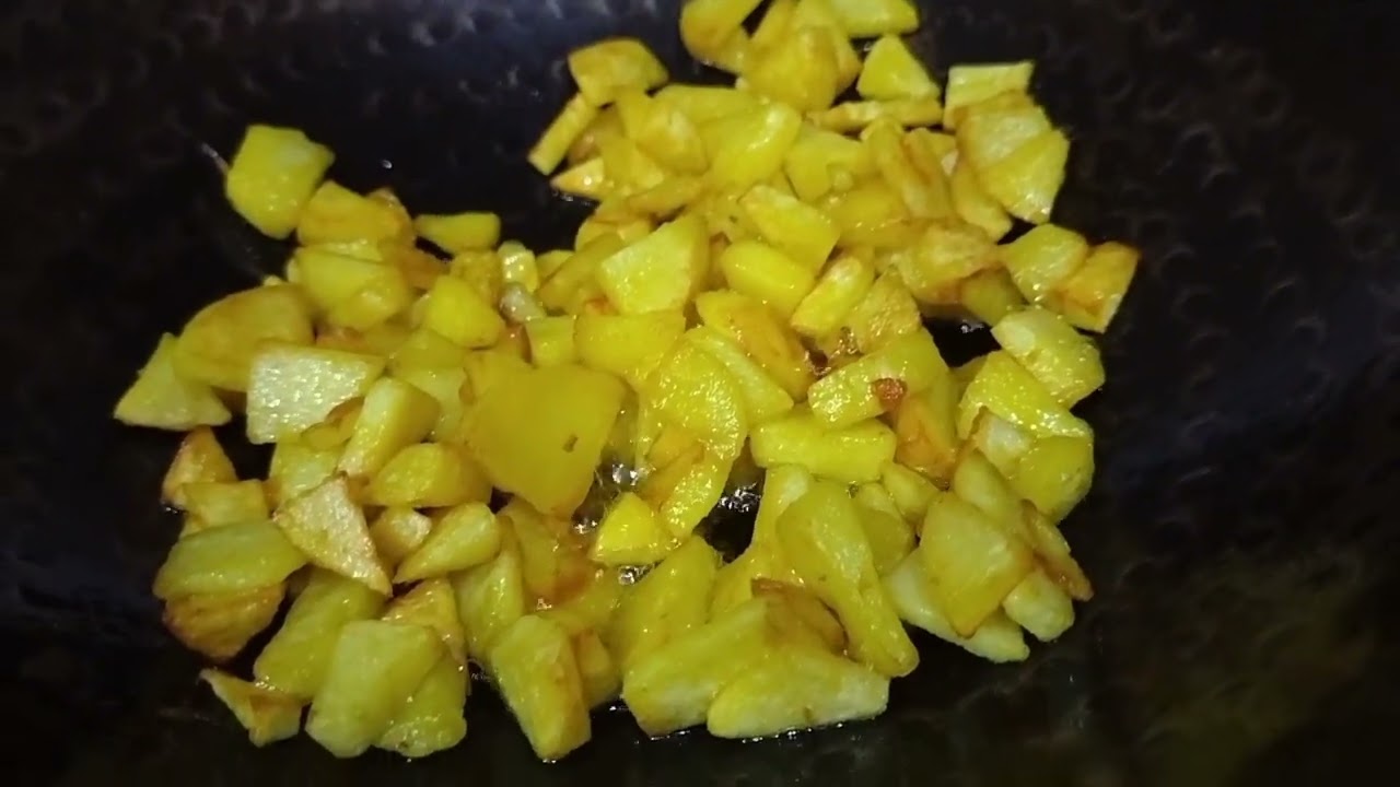 Bathua Saag Bhaaji Recipe | ठंडी में बनाए बथुआ की भाजी बनाने की विधि #food #cooking #viralvideo 