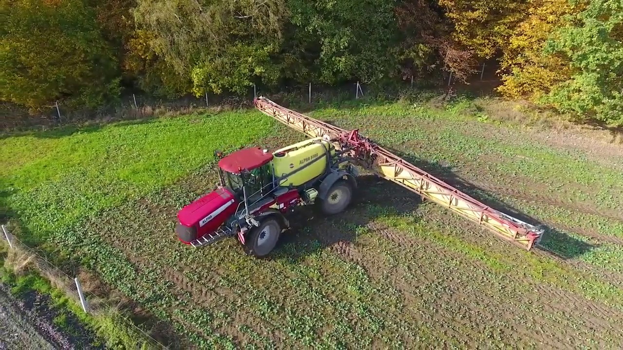 Opryskiwacz samojezdny Hardi Alpha EcoDrive w Lotyniu pod Szczecinkiem