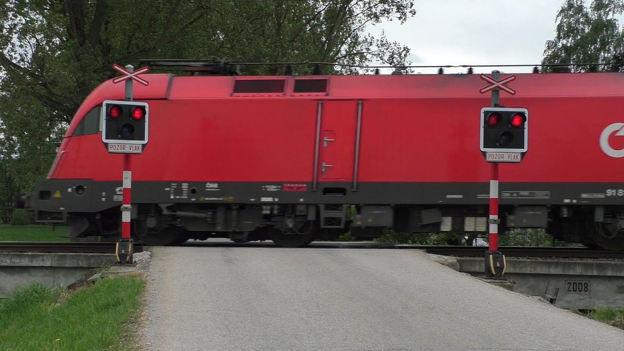 Železniční přejezd Velešín-Skřidla - P5567 - 3.5.2025