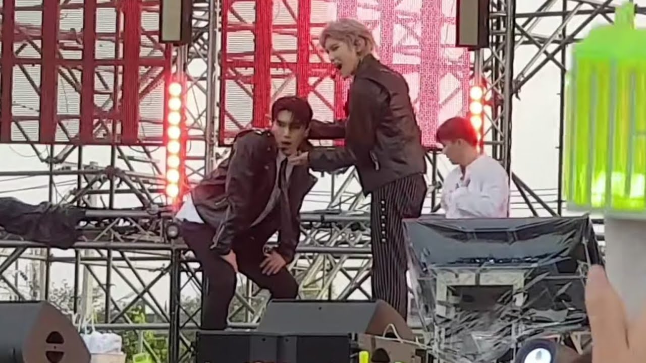 |181209| [NCT U] Taeyong x TEN - Baby Don't Stop | Maya Music Festival 2018 in BKK