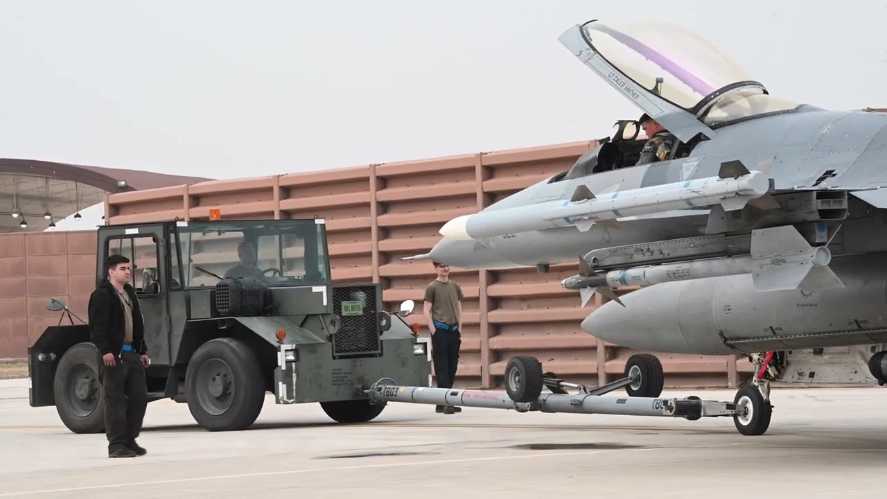 Kunsan Wolf Pack  F-16s Touches Down at Osan.