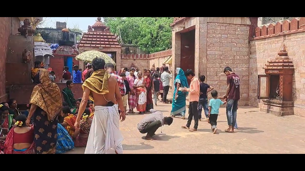ବାବା ଆଖଣ୍ଡଳମଣି ଙ୍କ ପୀଠରେ ଶିବ ଚତୁର୍ଦ୍ଦଶୀ ରେ ବାବା ଙ୍କ ରୁଦ୍ରାଭିଷେକ ଦର୍ଶନ  