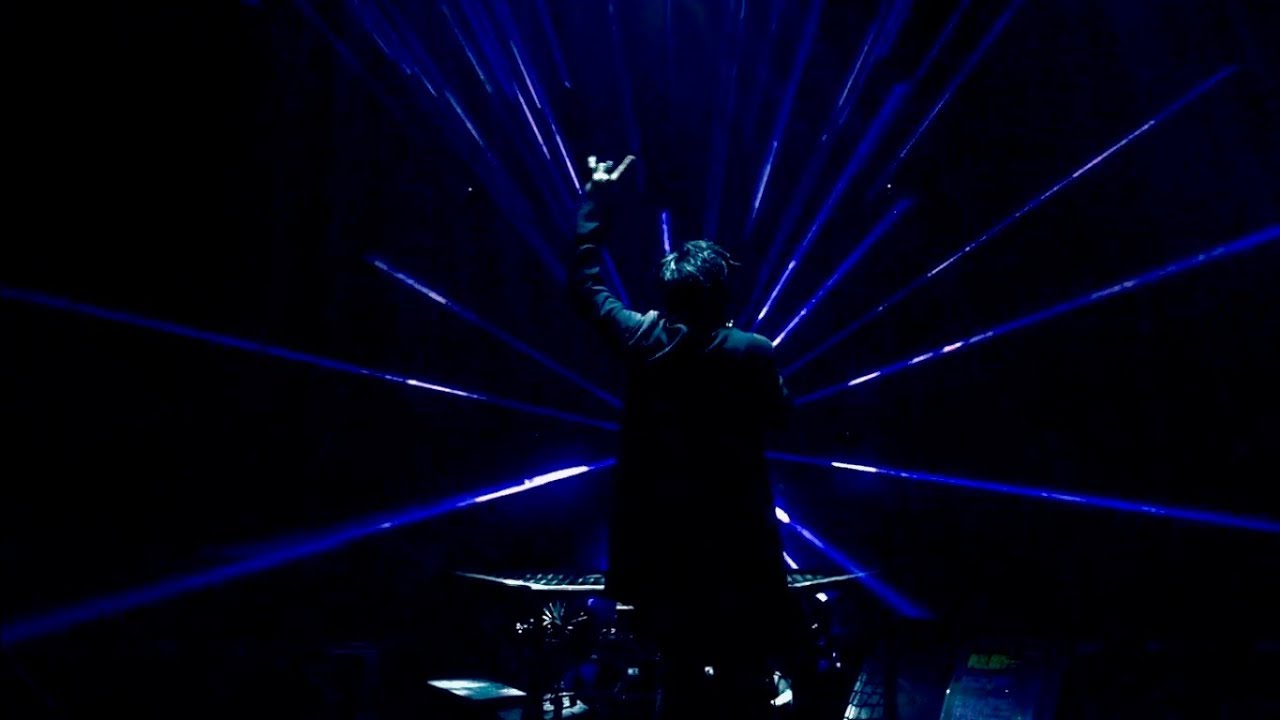 DIR EN GREY - Glass Skin [eng sub] LIVE HD