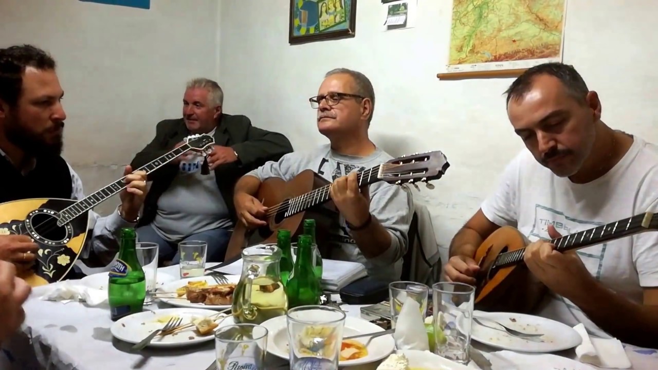 ΜΕ ΠΟΛΕΜΑΣ ΜΠΑΜΠΕΣΙΚΑ-ΓΑΒΡΗΛΟΣ ΚΑΙ ΦΙΛΟΙ