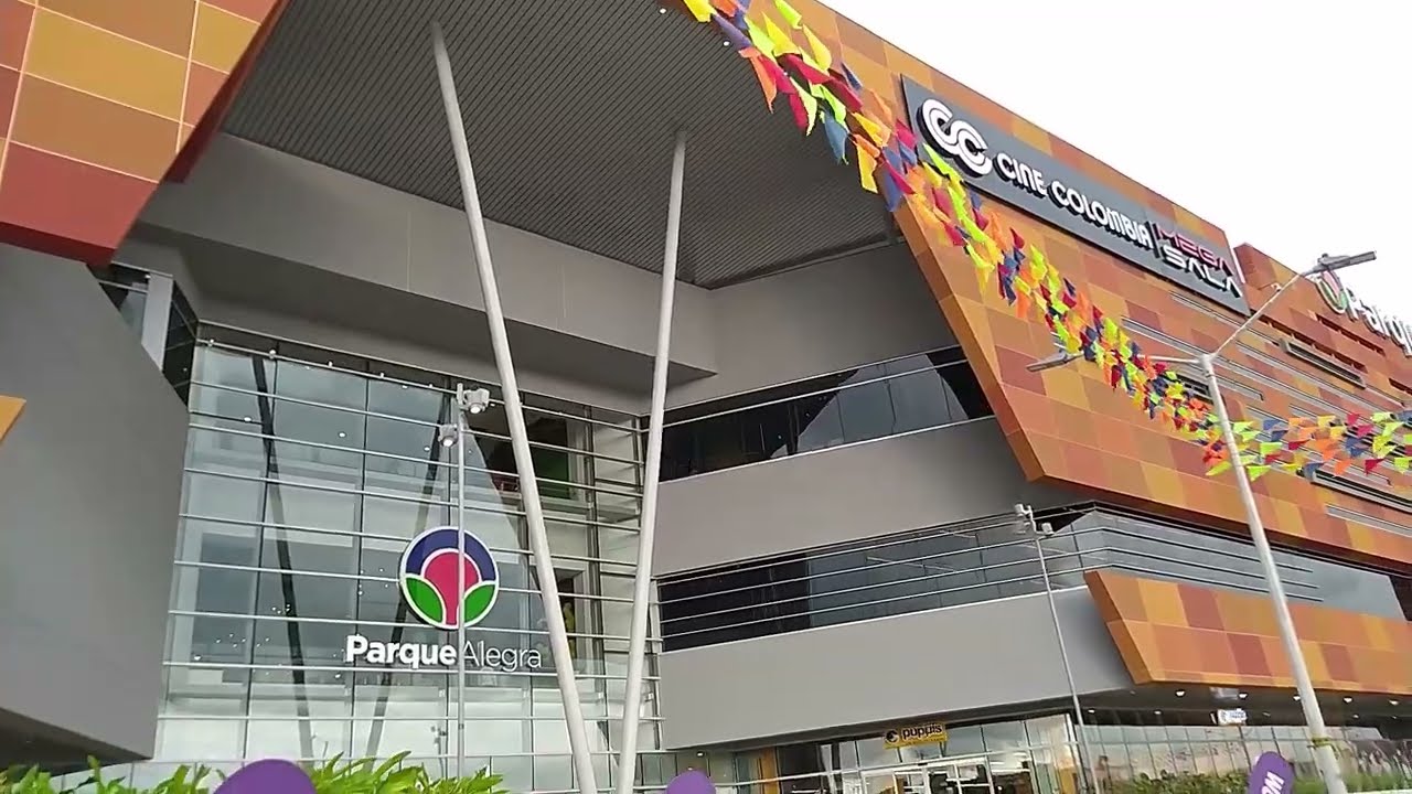 Así es el Centro Comercial Parque Alegra en Barranquilla