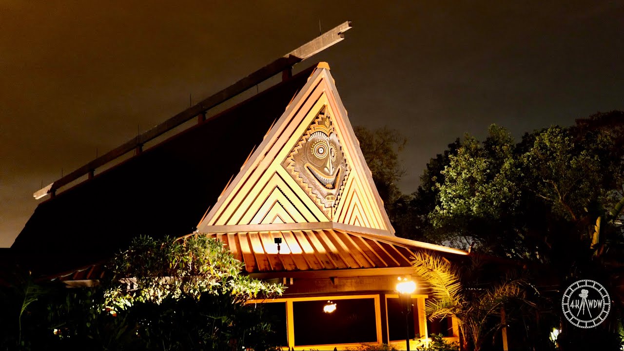 Disney's Polynesian Village Resort 2024 Night Tour & Walkthrough in 4K | Walt Disney World Florida