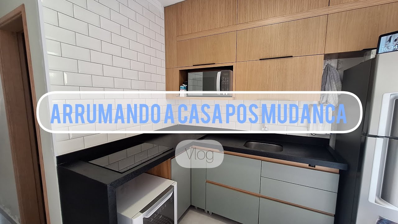 Organizando a casa - Passando Petrolux nas pedras