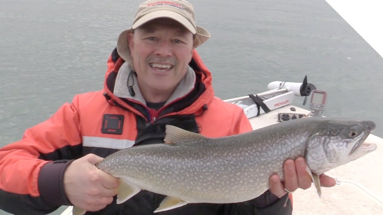 Catching Lake Trout with Live Bait on the T-Turn Bait Rig (Live Minnows)