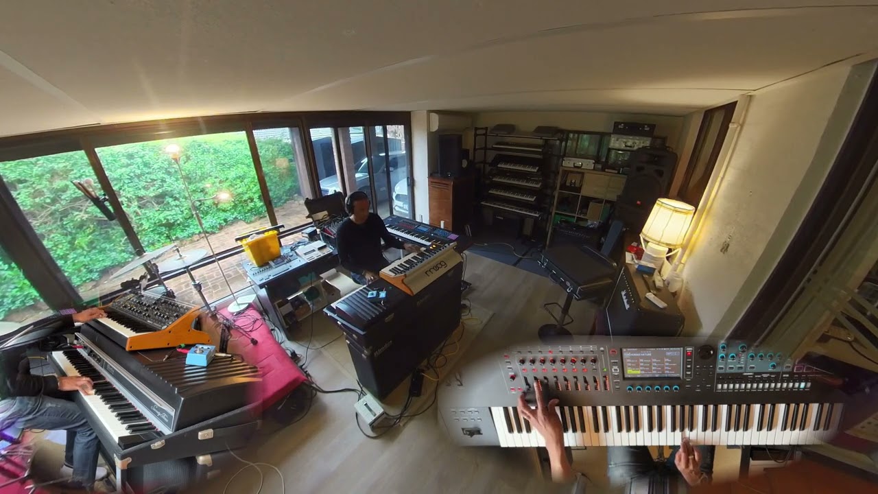 Fender Rhodes,Moog & Fantom 7 Jam - Human Nature