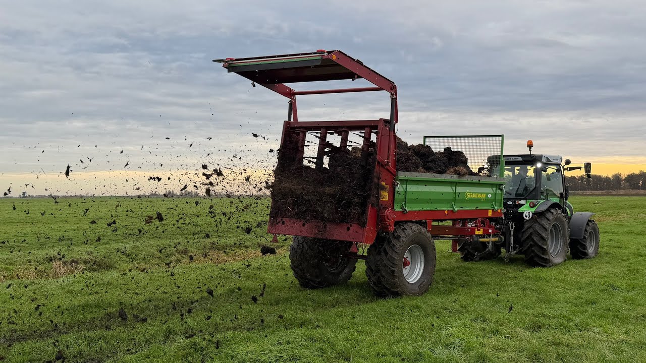 Weidevogelgrasland onder de vaste mest rijden - 2025
