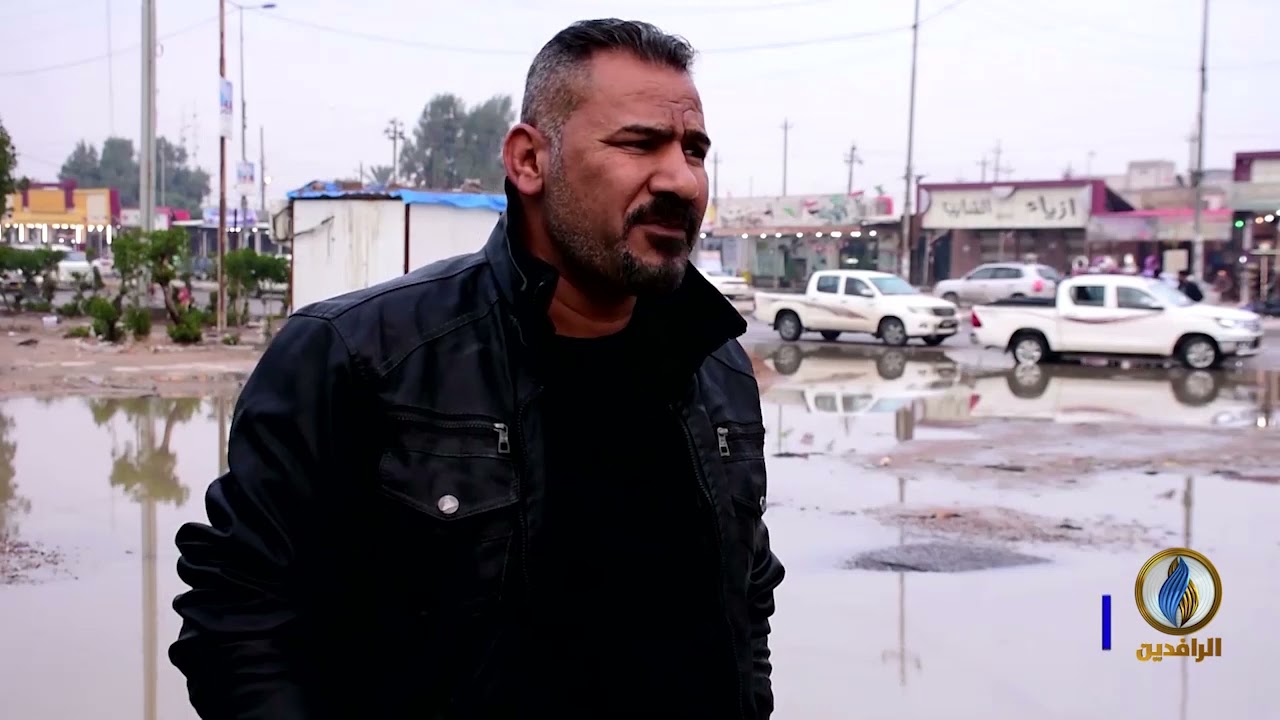 تقرير إخباري.. قضاء الدير في محافظة #البصرة.. الشوارع تغرق والأهالي يستغيثون