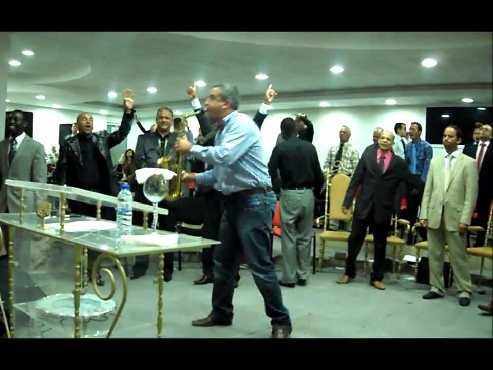 Catedral da Esperança Setúbal - Saxofonista Davy Maya - 