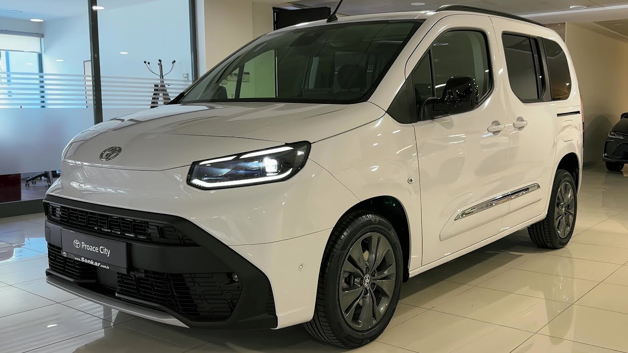 2025 Toyota Proace City - Exterior and interior details