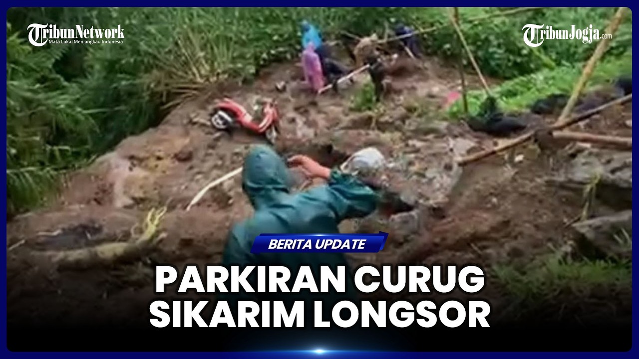 PARKIRAN CURUG SIKARIM WONOSOBO LONGSOR, 5 MOTOR WISATAWAN IKUT TERSERET