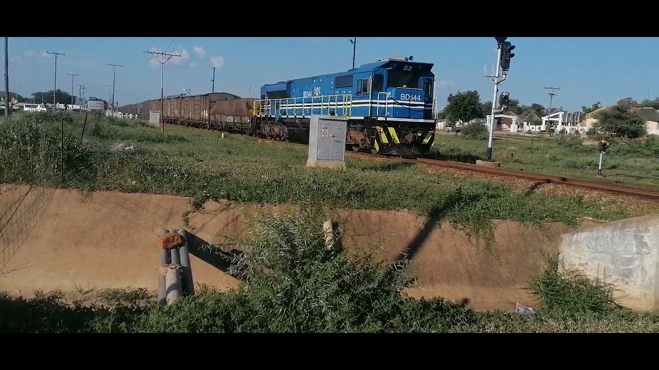 Botswana Railways BD 544 Leaving Mahalapye Station With Empty Grain Carriers
