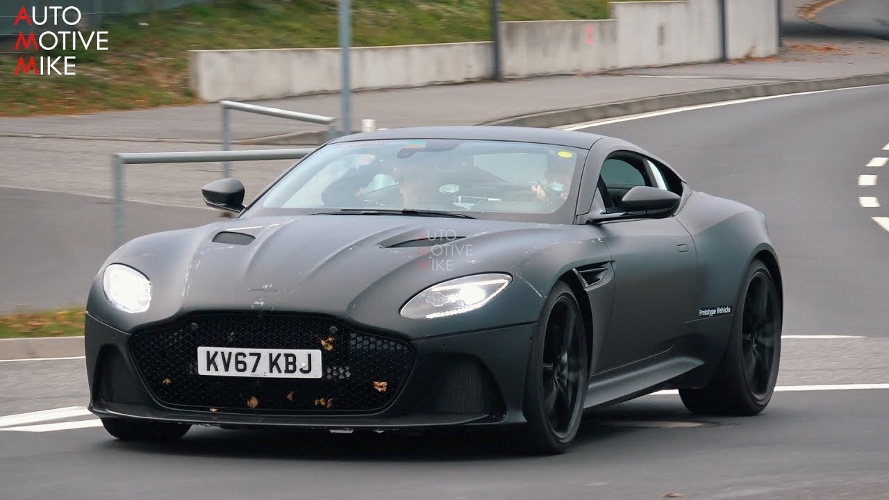 ASTON MARTIN DBS SUPERLEGGERA PUSHING HARD ON THE NÜRBURGRING