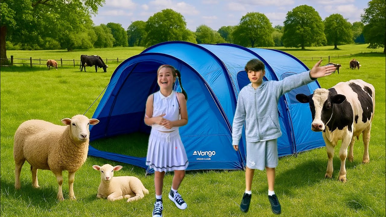 Camping in a farm with animals #cotswold #cotswoldvillages #family #camping #camp #cotswoldfarmpark
