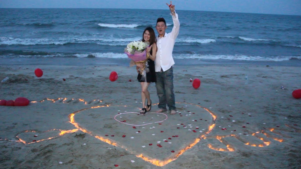 Lighting of Love Wedding Proposal (Denny & Stella) @TC Beach, Kuantan