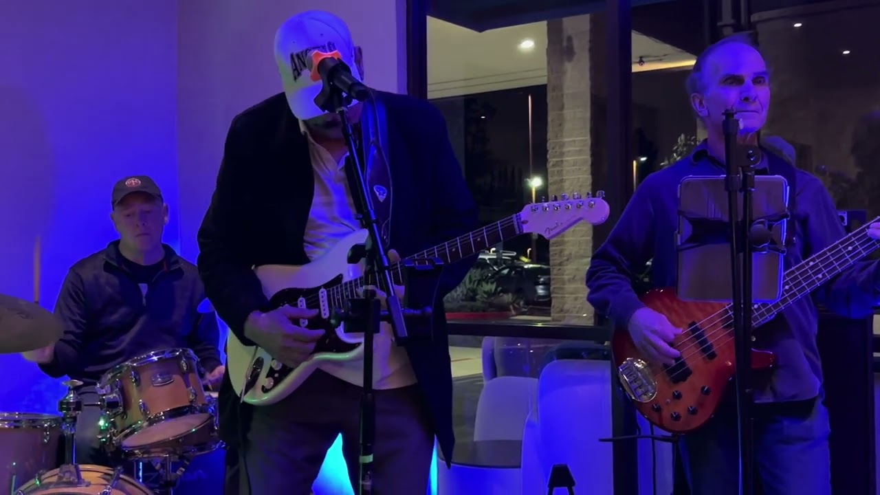 ￼ Best cover for Jimi Hendrix with a Voodo child