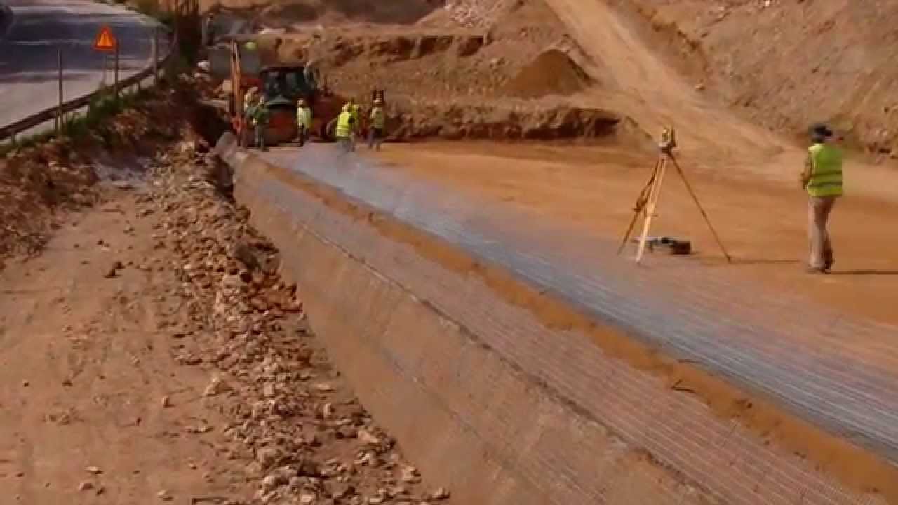 TERRA LINK SOIL REINFORCEMENT