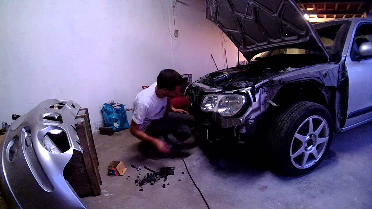 Rover 25 Time Lapse Repair