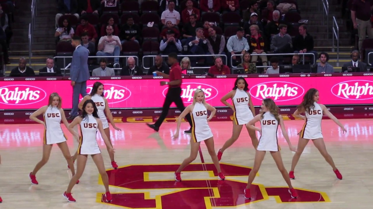 USC Song Girls – Timeout Performance - Washington