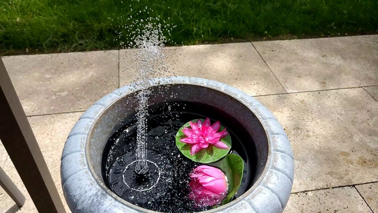 Günstiger Amazon Solar Springbrunnen (Deko Garten)