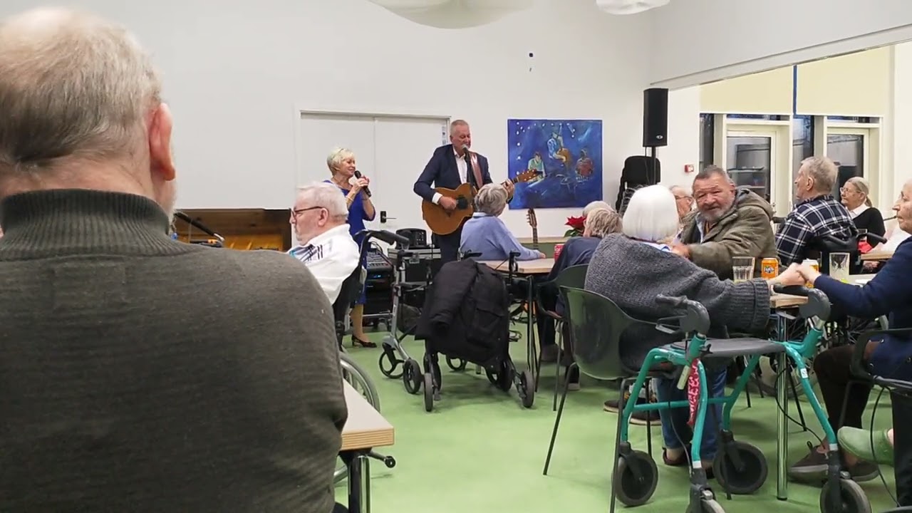 Keld og Hilda - Skal vi klippe vore julehjerter sammen (2023)