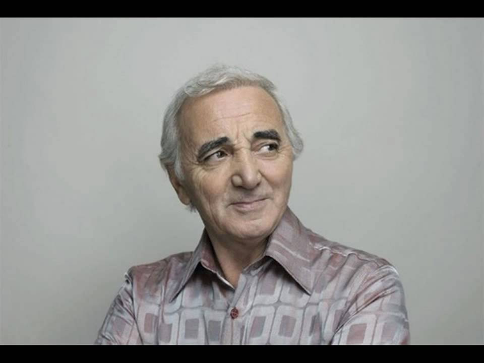 Charles Aznavour     -    Lei    ( She )