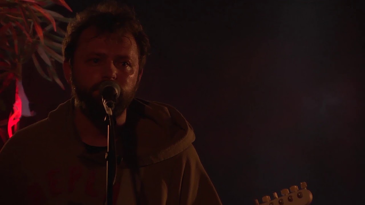 Noiseless - A Life That Is Not Yours (Live Bistrot St So)