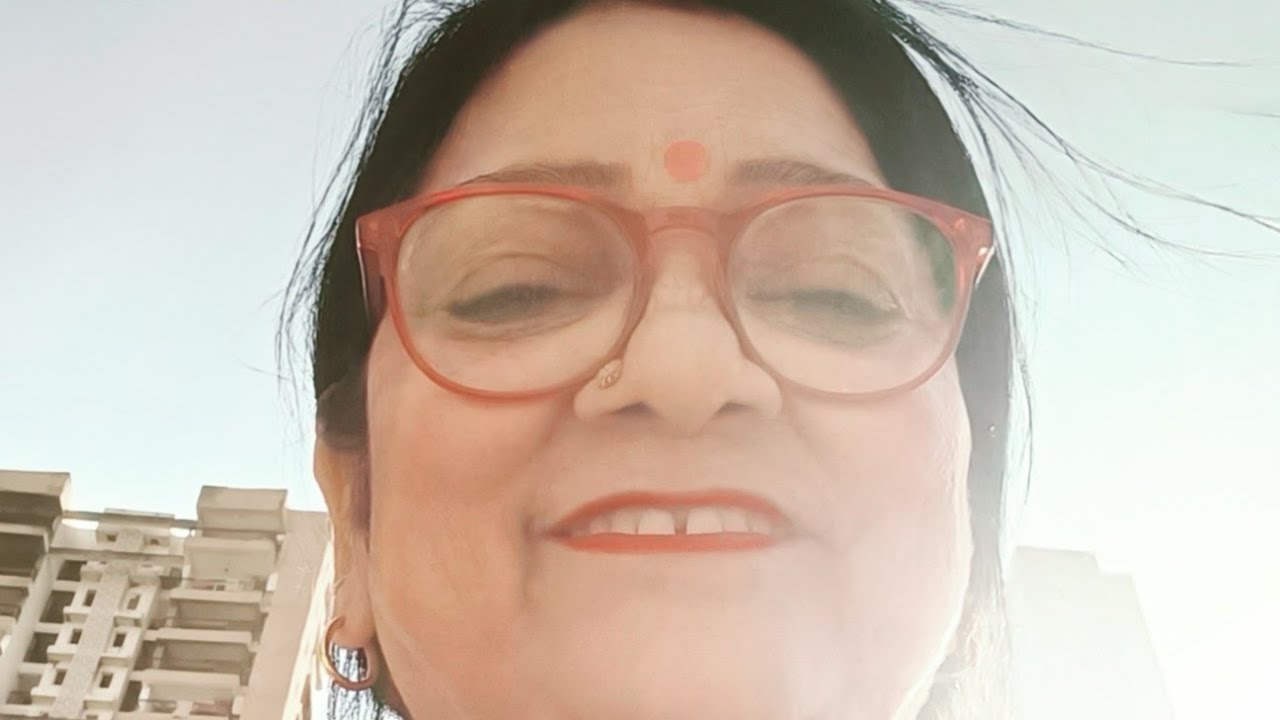 Sheela Singh is live! राधे राधे राधेराधे