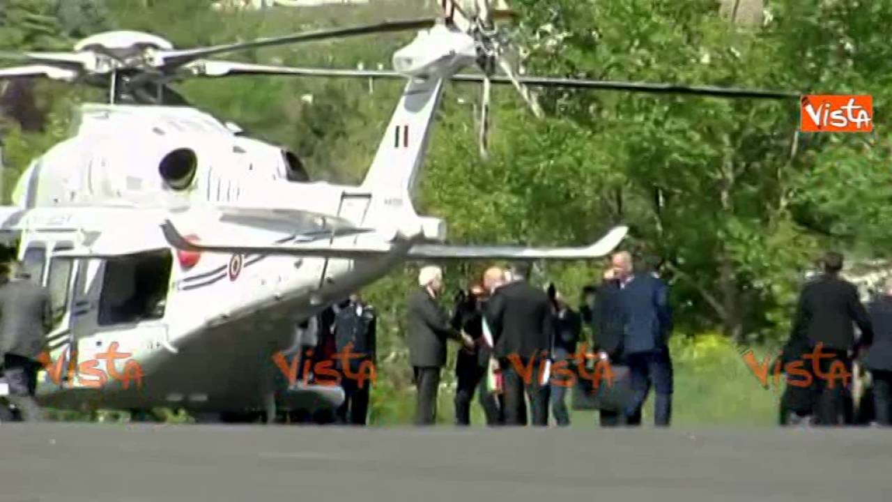 MATTARELLA A CAMPOBASSO, L'ATTERRAGGIO IN ELICOTTERO