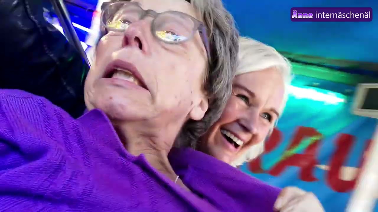 Änne will auf der Bocholter Kirmes Raupe fahren