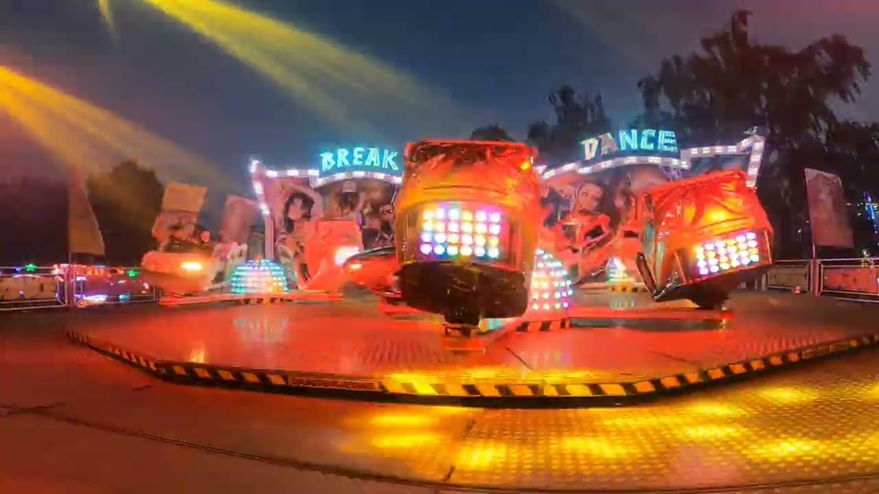 Kravařský odpust 2023 - Break dance off-ride
