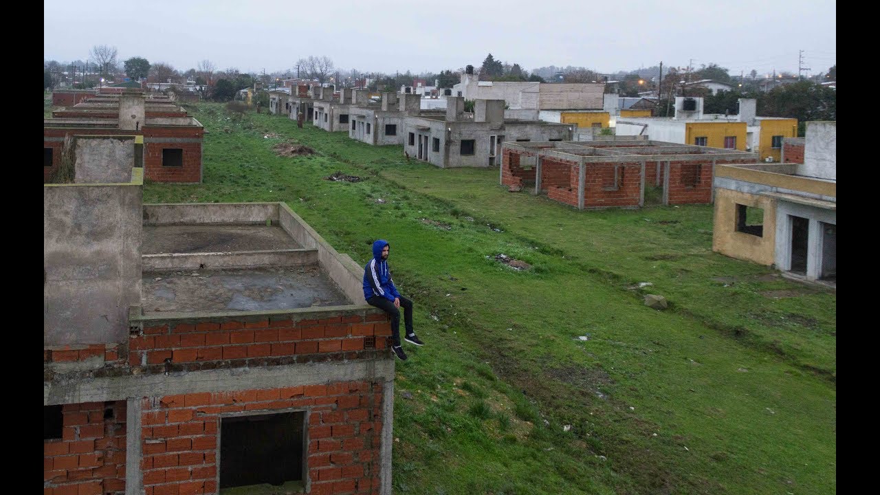 Este barrio de casas municipales nunca lo terminaron | Florencio Varela, Provincia de Buenos Aires