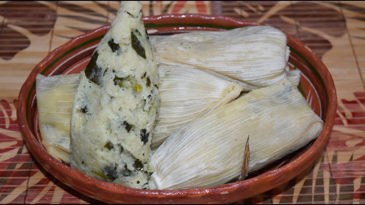 TAMALES DE ESPINACAS CON QUESO