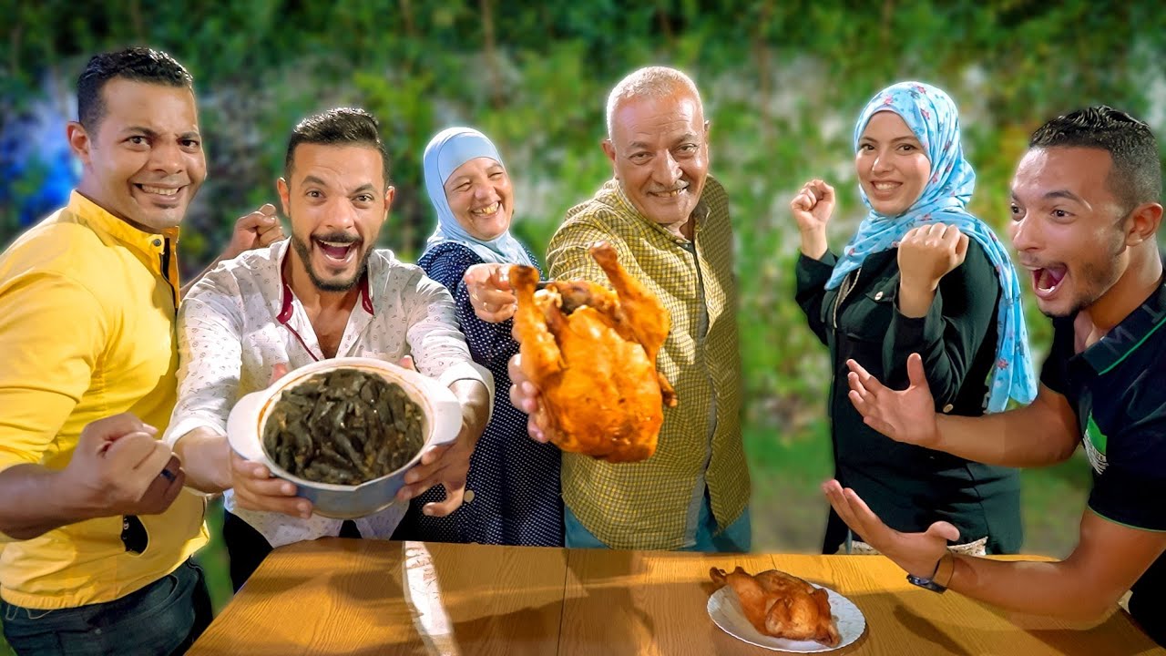 تحدى-الاكل فى دقيقه⏰حلة المحشى المصريه🇪🇬🥗ضد الفرخه المستويه😫🍗والعقاب فى المحفظه😝