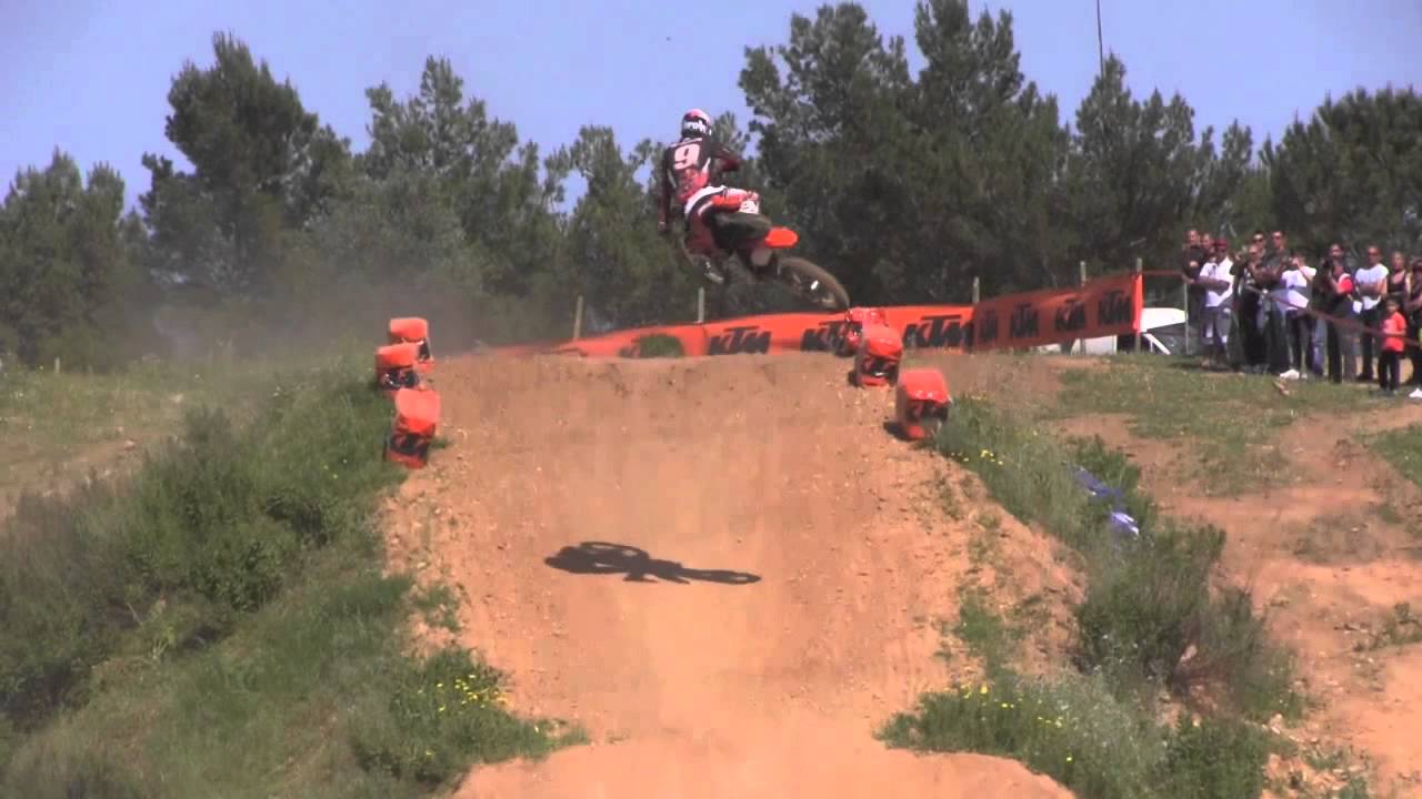 Ken de Dycker voluit op een 125cc KTM Model 2014