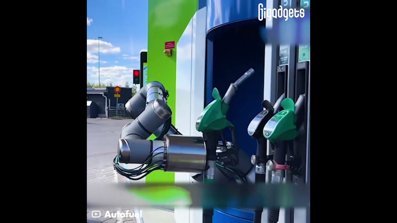 Autofuel robotic refueling system #gigadgets #automatic #refuel #gasstation #robotics