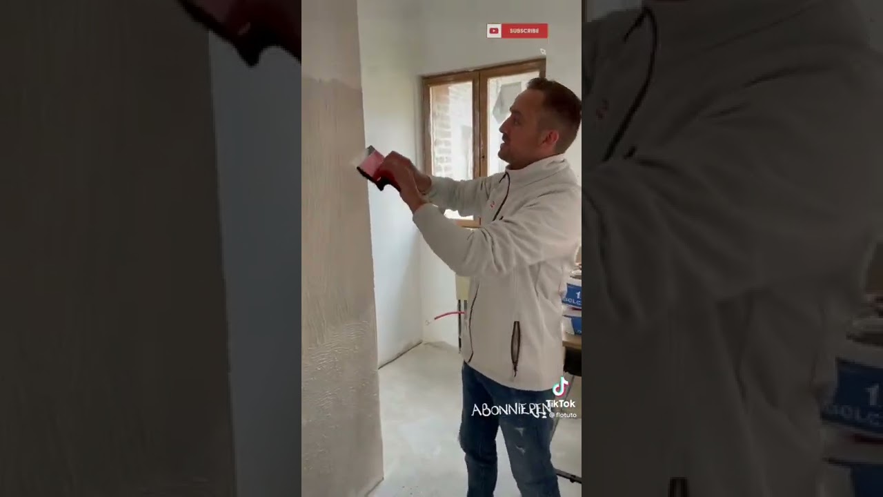 Enduire un mur au rouleau